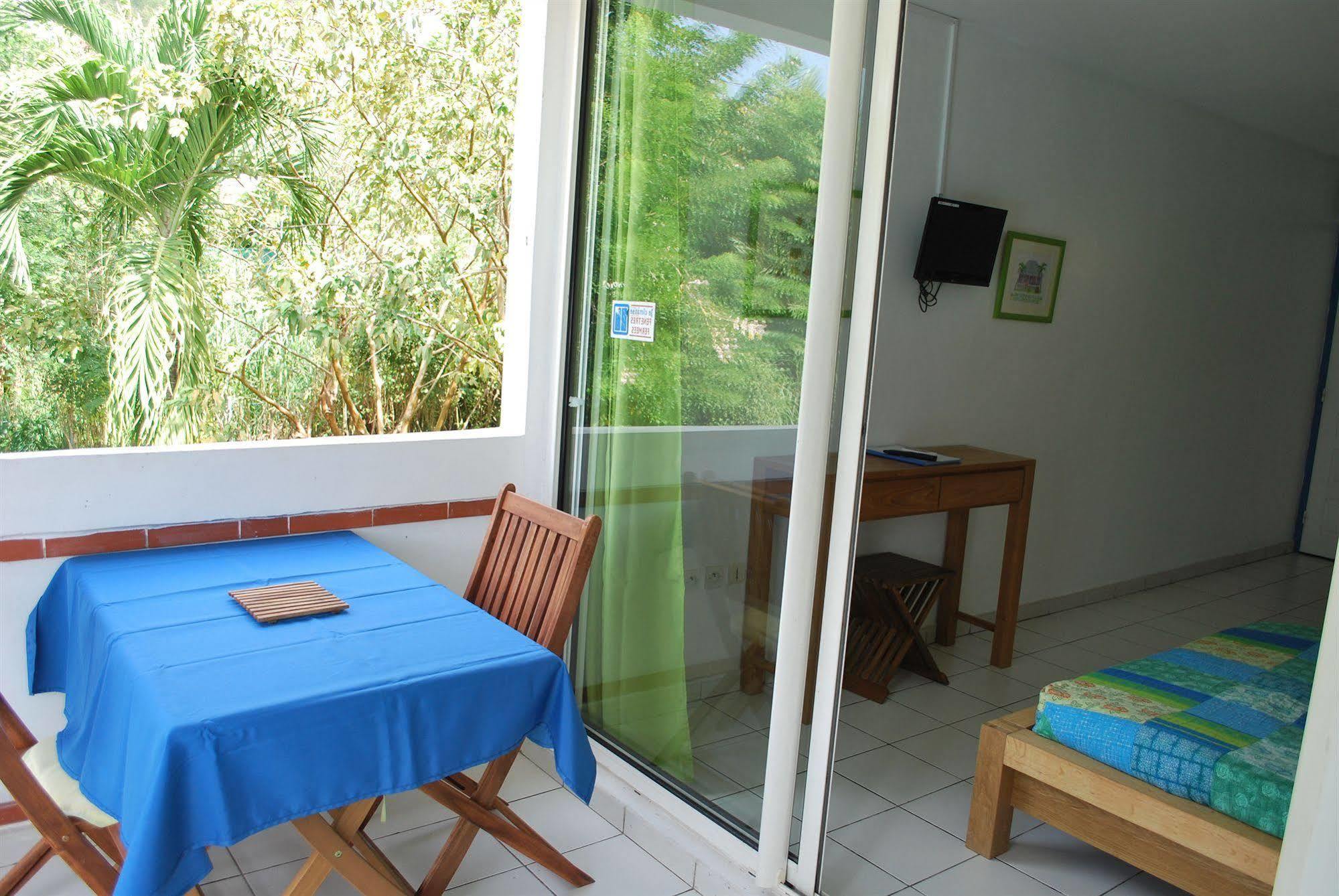 Les Creolines Aparthotel Sainte-Luce Exterior foto
