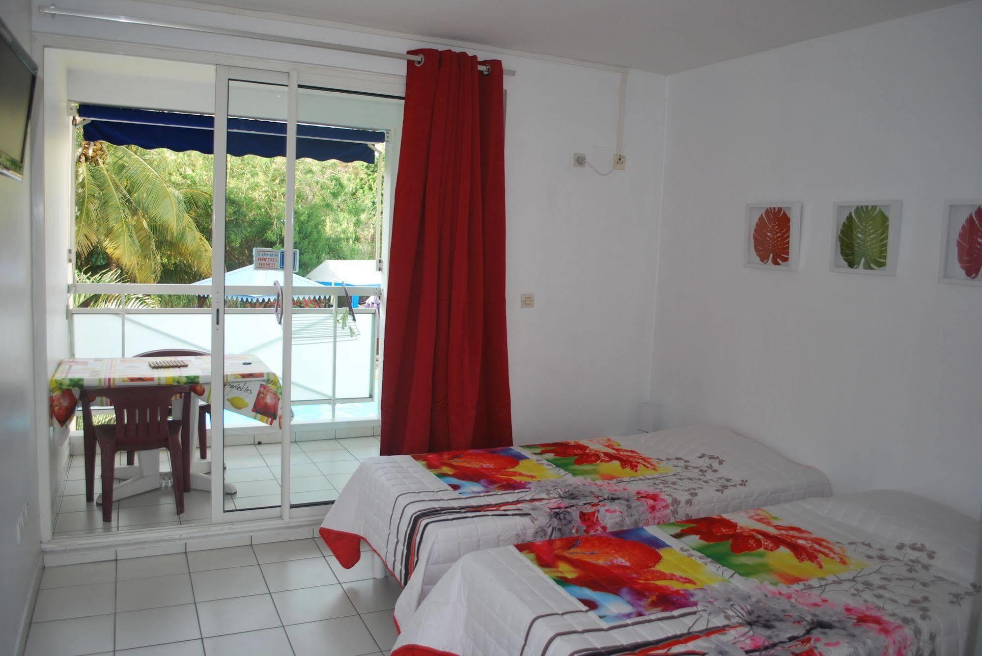 Les Creolines Aparthotel Sainte-Luce Exterior foto